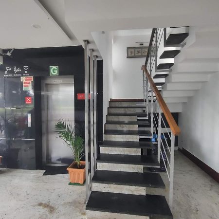 Avi Fortune Suites - Near Bangalore International Airport Ngoại thất bức ảnh
