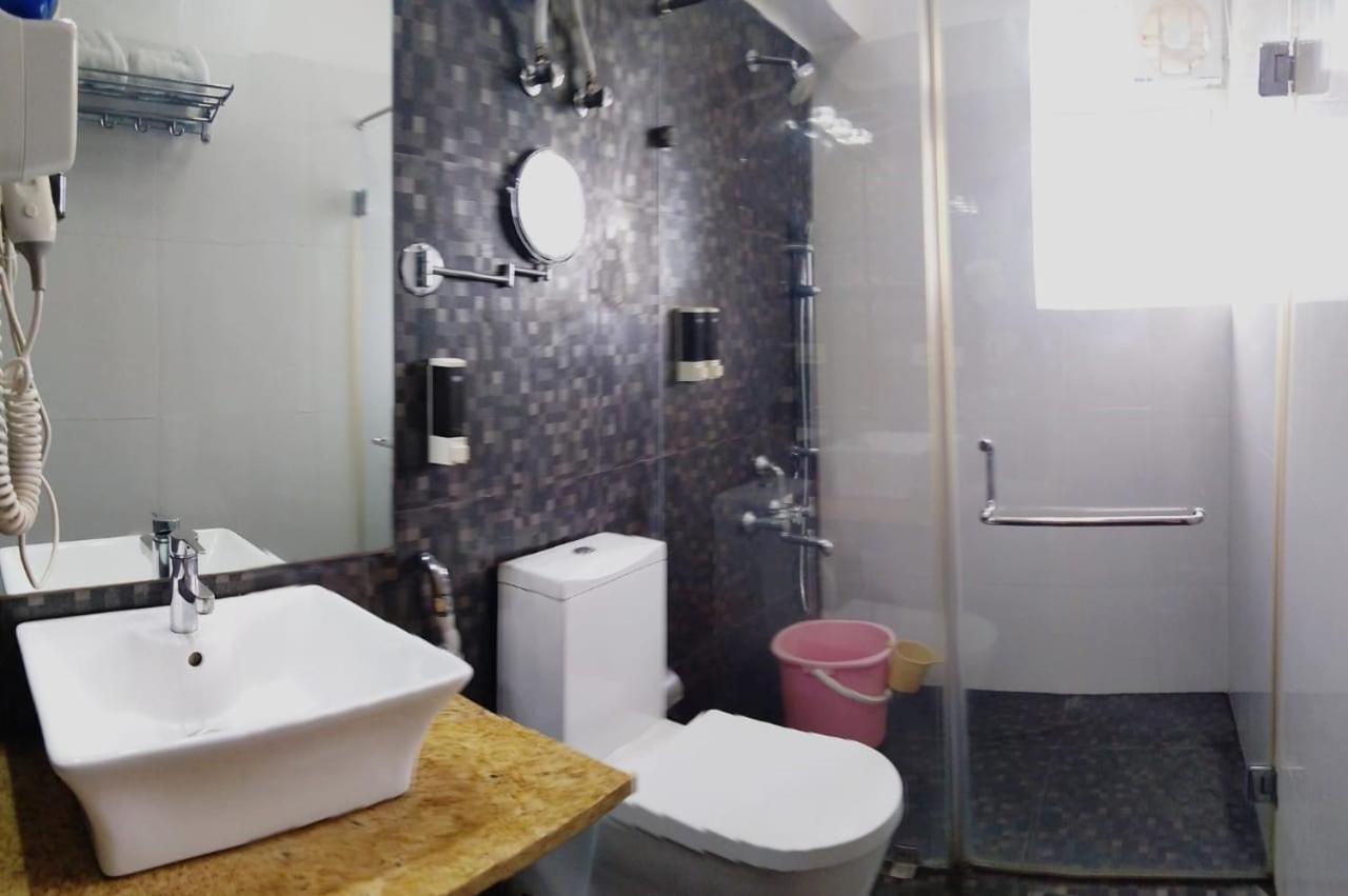 Avi Fortune Suites - Near Bangalore International Airport Ngoại thất bức ảnh