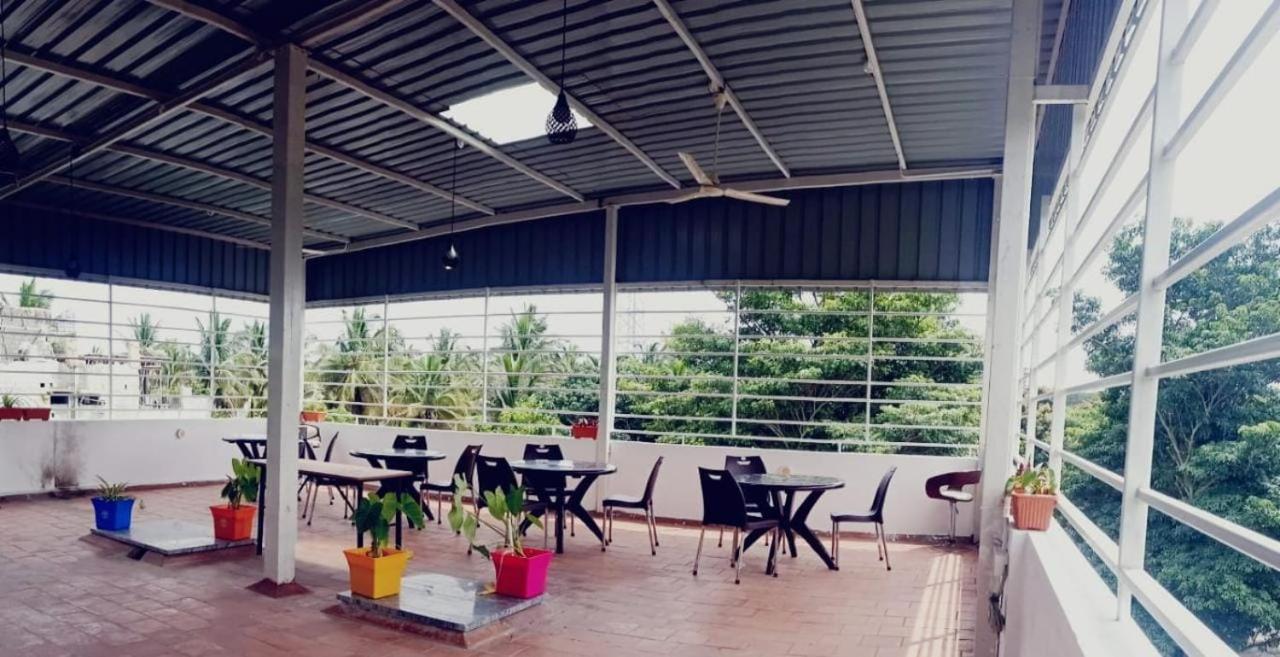 Avi Fortune Suites - Near Bangalore International Airport Ngoại thất bức ảnh