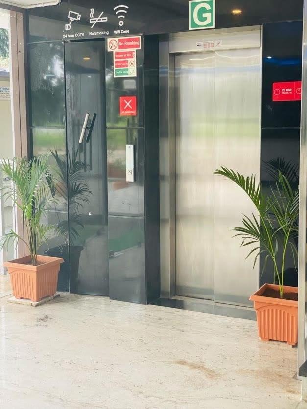 Avi Fortune Suites - Near Bangalore International Airport Ngoại thất bức ảnh