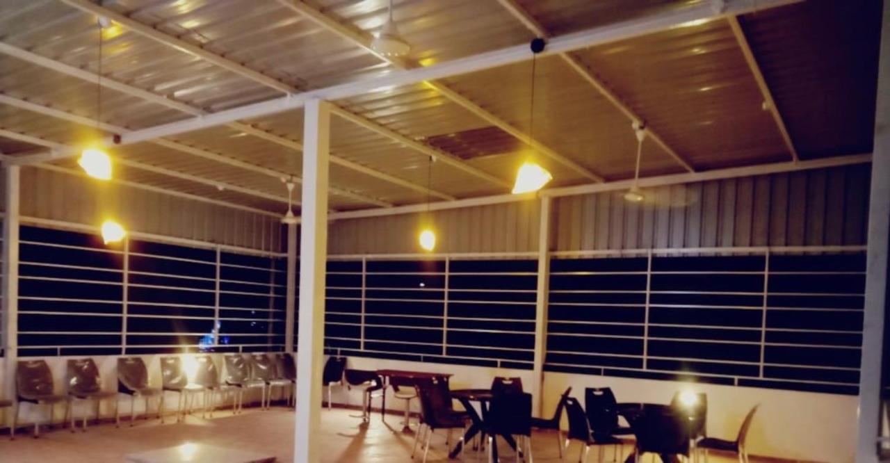 Avi Fortune Suites - Near Bangalore International Airport Ngoại thất bức ảnh